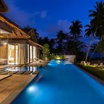 Private Beach Villa With Sunset Views-On The Sand