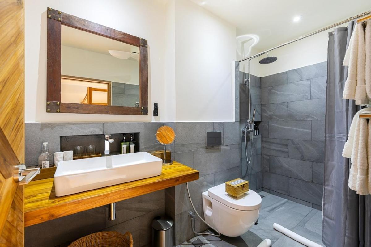 Private With Sunset Views-on The * Amphoe Koksamui
