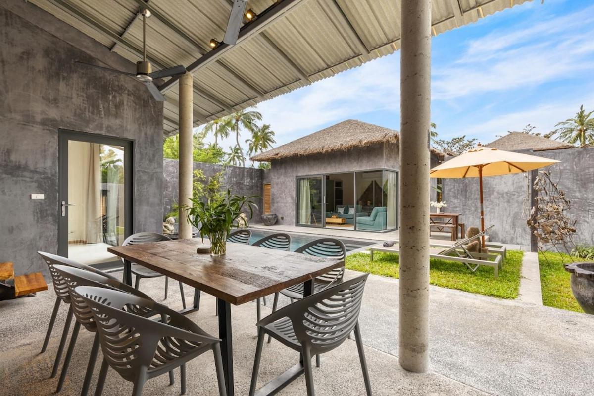 Private With Sunset Views-on The Villa *